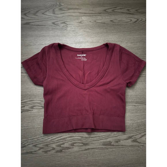 Garage Tops - Garage Burgundy Ribbed V-Neck Seamless Crop Top Short Sleeve M/M 100081533